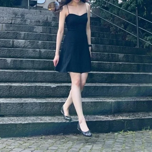 Abercrombie & Fitch Sweetheart Slip Mini Dress (BNWT) - Picture 2 of 10